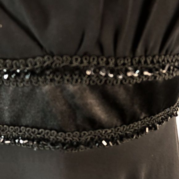 Summer dress Donna Morgan Womens Dress Size 8 Black Midi Slip V Neck Zip Back - Picture 5 of 13